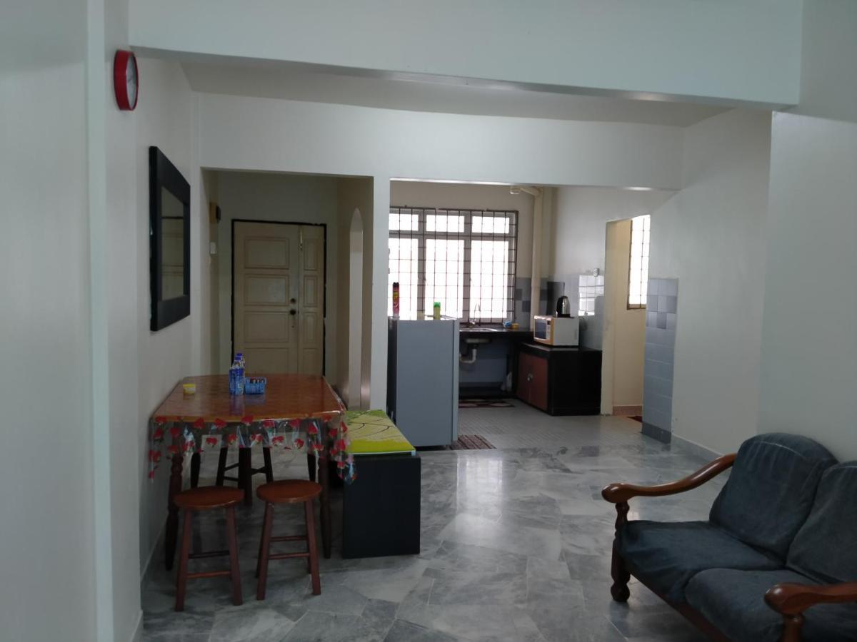 Family Beach Condo Pd At Cocobay Resort Condominium Port Dickson Exteriör bild
