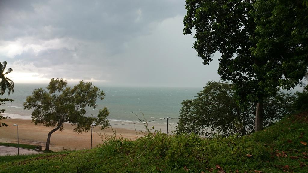 Family Beach Condo Pd At Cocobay Resort Condominium Port Dickson Exteriör bild