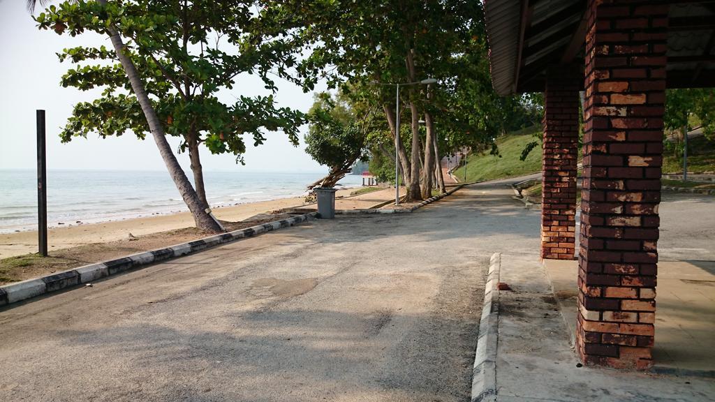 Family Beach Condo Pd At Cocobay Resort Condominium Port Dickson Exteriör bild